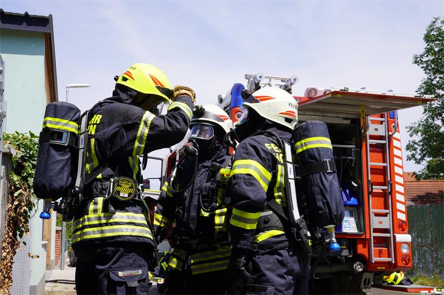 Kellerbrand in Wimpassing: Fünf Atemschutztrupps im Einsatz 