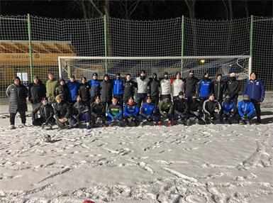 Ecker dockt in Halbturn an