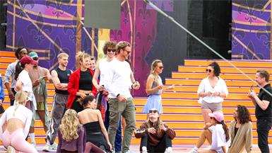 Zwischen Glamour und Gefühl: Mark Seibert kehrt nach Mörbisch zurück