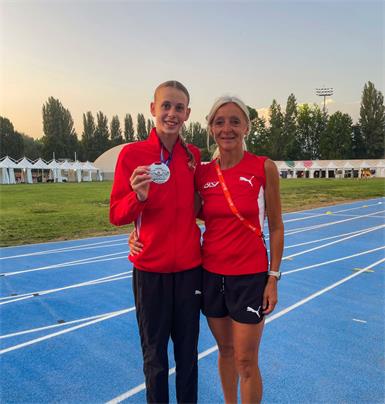 Magda Karall läuft mit Traumrennen zu Silber bei der U18-EM