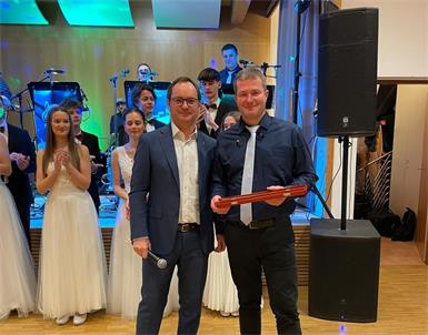 Glanzvoller Abend beim Raidinger Pfarrball