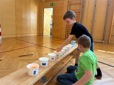 Schulkinder experimentierten zur Frage: Wie wollen wir wohnen?