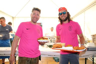 Ganz in Pink zum 100. Geburtstag