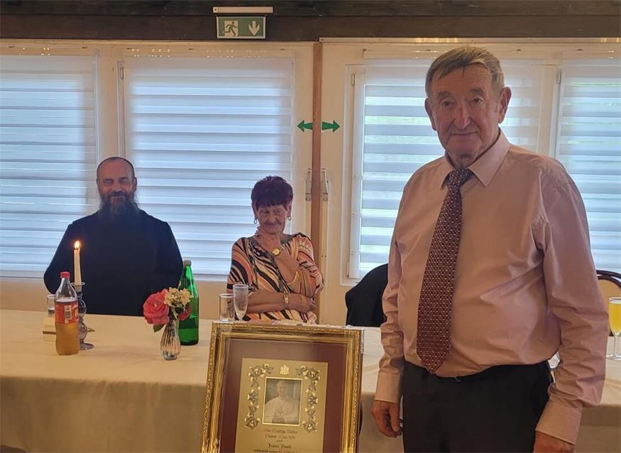 Pfarrgemeinde Unterwart ehrte ihren „Feribácsi“ 