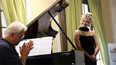 Kutrowatz-Duo: Himmlische Klangwelten auf Schloss Kittsee