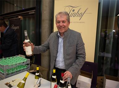 Erwin Tinhof: Neuer Raiffeisen-General setzt auf die „WIR-Kraft“