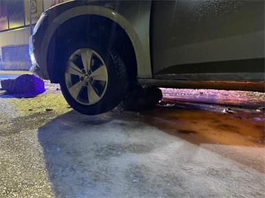 Blitzeis verursacht Verkehrsunfall im Gewerbepark Parndorf