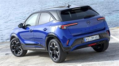 Der Mokka Hybrid im Test: Muntermacher