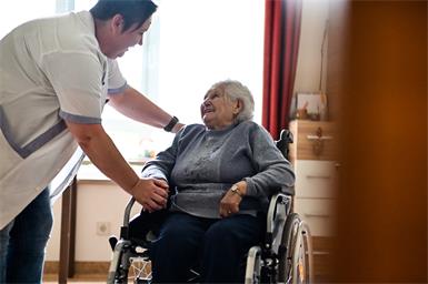 Tag der Pflege: Innovative Versorgung im Mittelpunkt