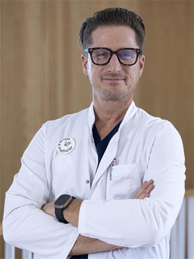 Wartezeit in Klinik kinderleicht gemacht: Papierspiel gegen Langeweile