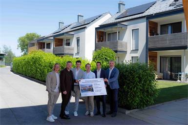 Photovoltaikanlage am Dach des Pflegezentrums Raiding eröffnet