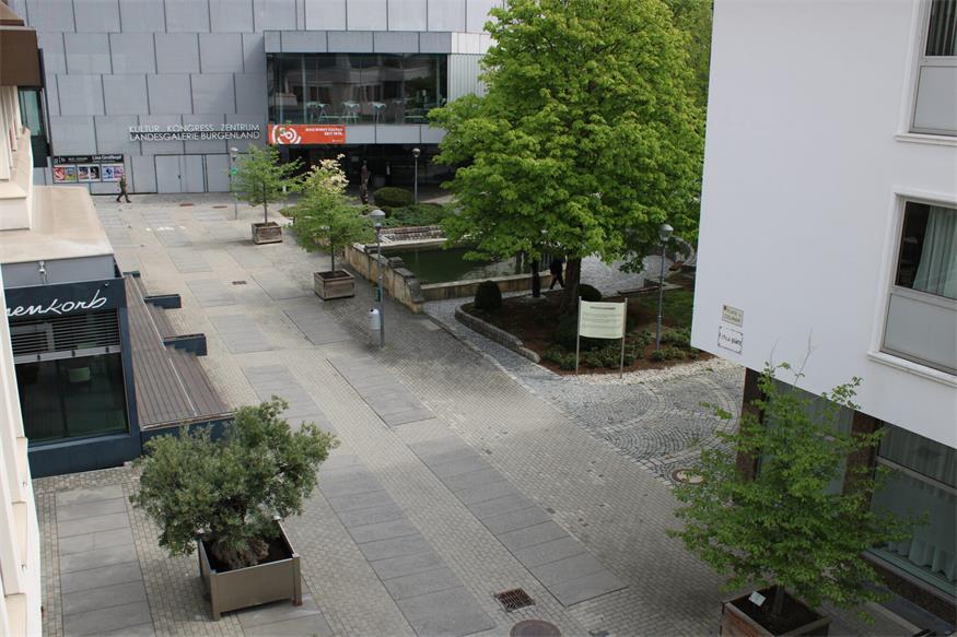 Schritt für Schritt weniger Beton: Eisenstadt entsiegelt Schritt für Schritt weniger Beton: Eisenstadt entsiegelt