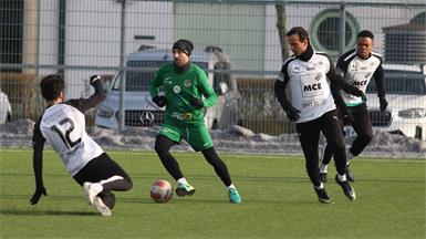 Neusiedl: Neo-Trio startete beim Testspiel-Schützenfest