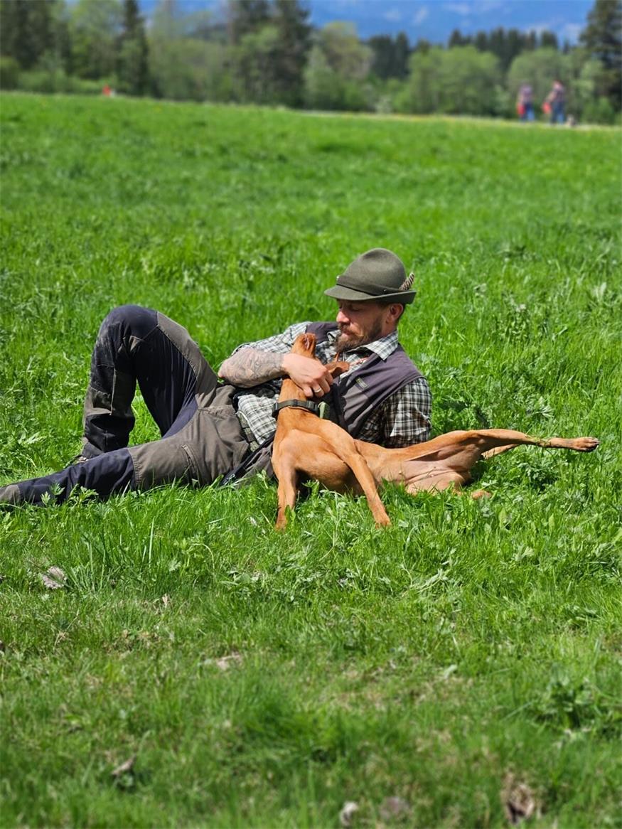 Jeder Hund bringt seine Geschichte mit 