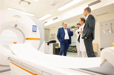 Raschere und präzisere Diagnostik dank zwei neuer Computertomographen