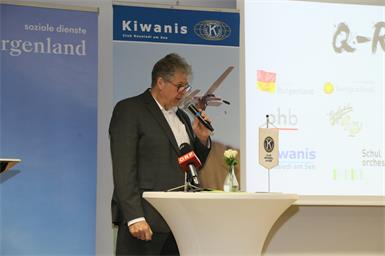 Kleidosty: „Wir wissen viel zu wenig von unserer Jugend“