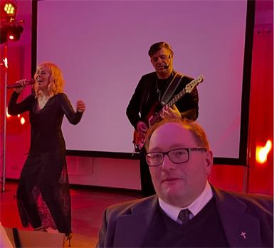 Spaß und Gutes tun beim Donnerskirchener Benefizball