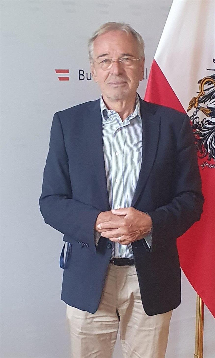 Meinungsforscher Bachmayer: Rot-Blau im Land mit Auswirkungen im Bund? Meinungsforscher Bachmayer: Rot-Blau im Land mit Auswirkungen im Bund?