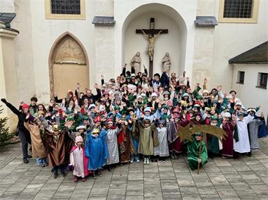 Neusiedls Sternsinger freuen sich über Spendenrekord