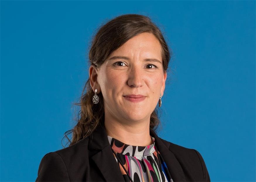 Neusteurer (FPÖ): „Hoffentlich schreiben die Kugelschreiber blau“ 