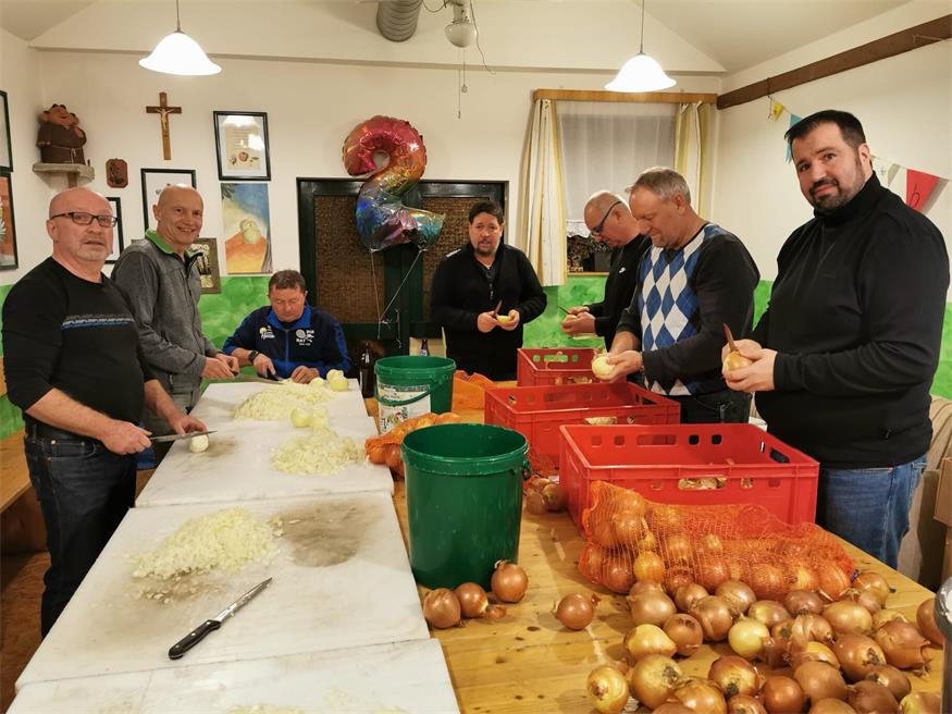Aktion „Weißes Rind“ zugunsten des Piringsdorfer Kindergartens 