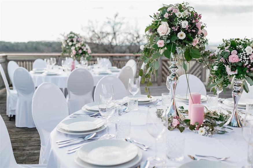 Romantik in jeder Ecke: Heiraten am Riegelberg 