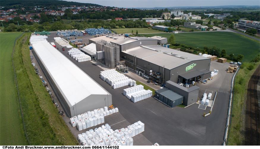 PET to PET recycelte 2024 rund 1,25 Milliarden Flaschen PET to PET recycelte 2024 rund 1,25 Milliarden Flaschen
