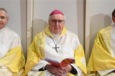 Gratulieren Sie Paul Iby: Der Altbischof wird 90!