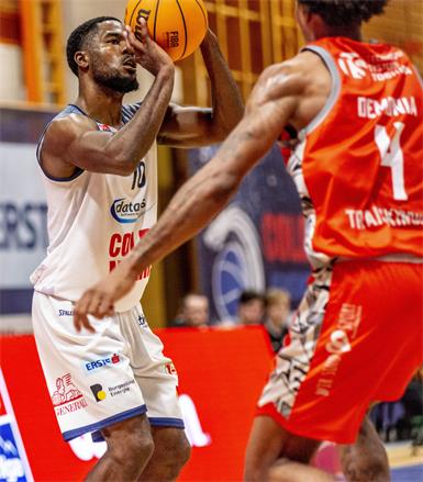 Guess who's back? Austen Awosika gibt ein Comeback in Eisenstadt
