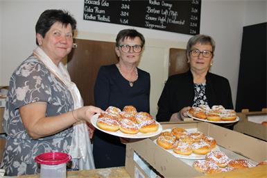 Volles Haus beim Faschingskränzchen der Piringsdorfer Senioren