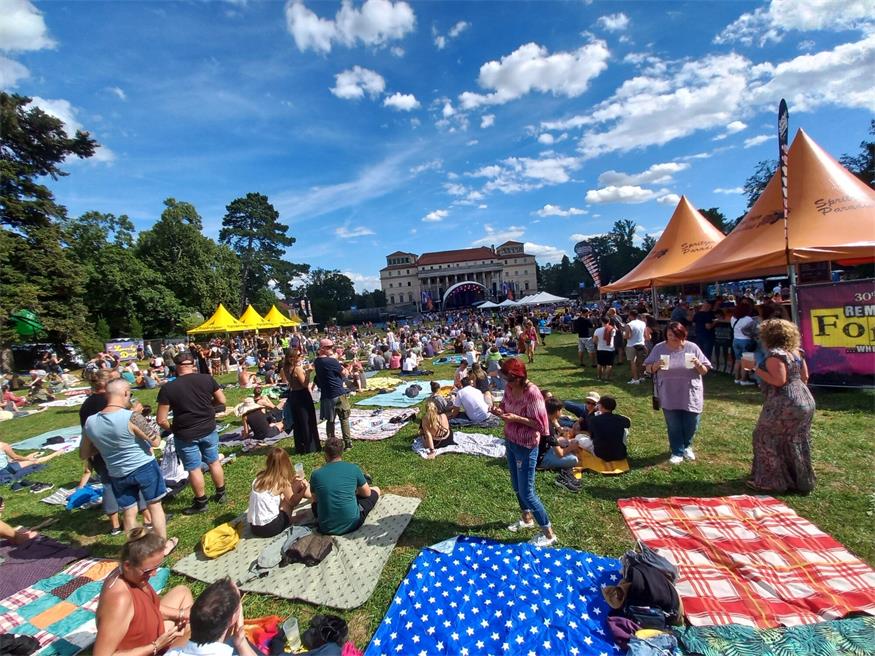 Lovely-Days-Festival: Wenn die 68er mit den 80ern tanzen Lovely-Days-Festival: Wenn die 68er mit den 80ern tanzen
