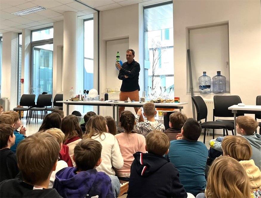 St. Georgener Schüler beim Physikwettbewerb erfolgreich St. Georgener Schüler beim Physikwettbewerb erfolgreich