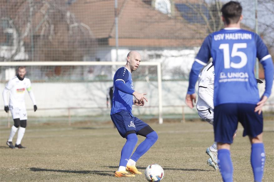 Halbturner gewannen in Gols klar mit 4:0 