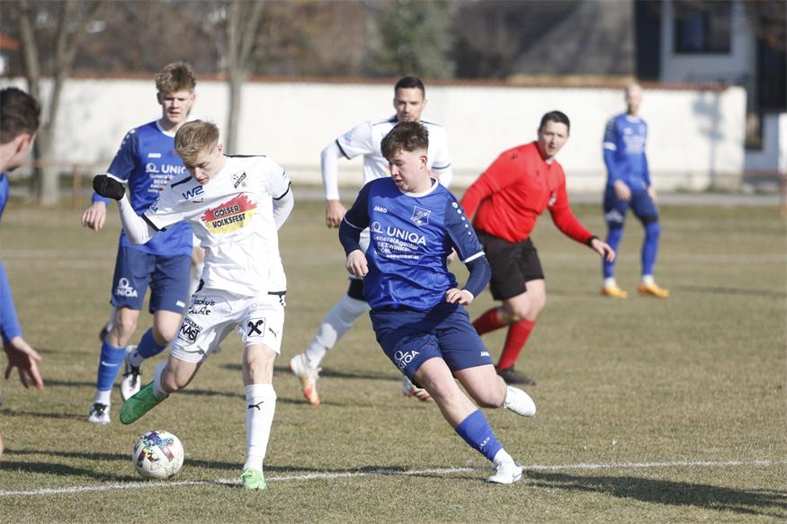 Halbturner gewannen in Gols klar mit 4:0 