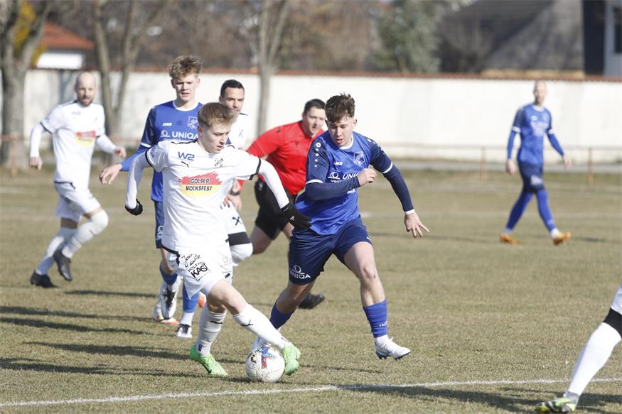 Halbturner gewannen in Gols klar mit 4:0 