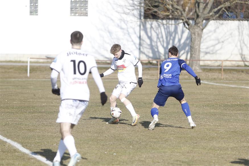 Halbturner gewannen in Gols klar mit 4:0 