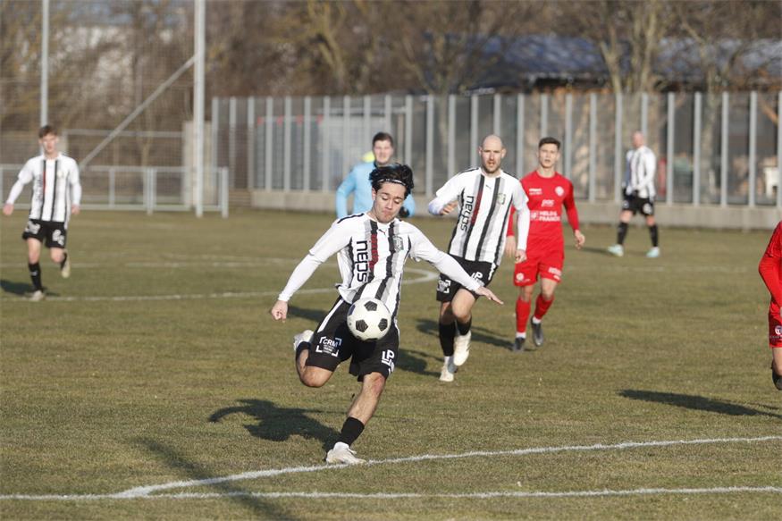 Parndorf siegte mit 4:1 gegen Siegendorf 