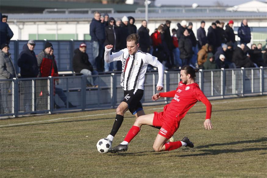 Parndorf siegte mit 4:1 gegen Siegendorf 