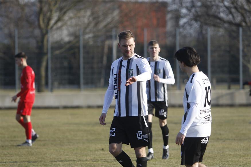 Parndorf siegte mit 4:1 gegen Siegendorf 