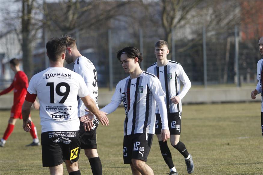 Parndorf siegte mit 4:1 gegen Siegendorf 