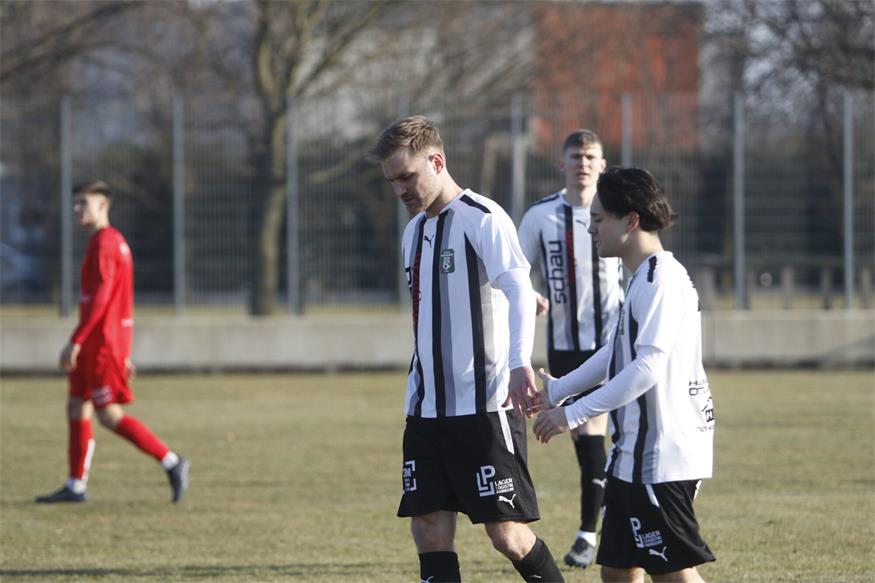 Parndorf siegte mit 4:1 gegen Siegendorf 