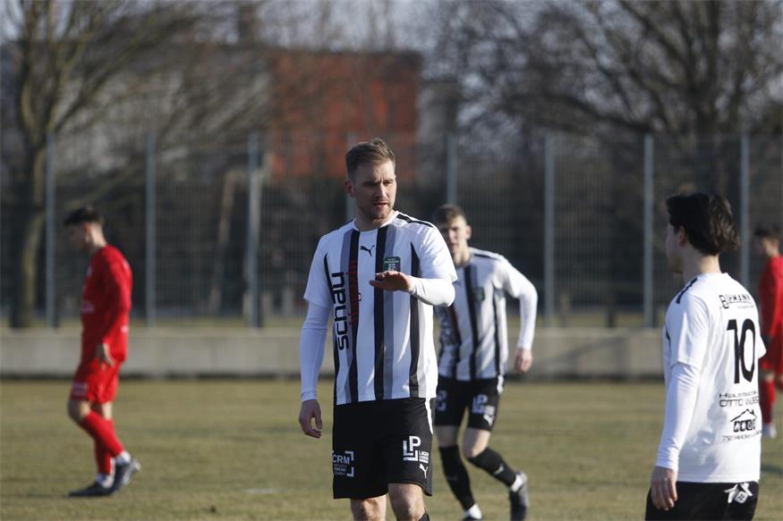 Parndorf siegte mit 4:1 gegen Siegendorf 