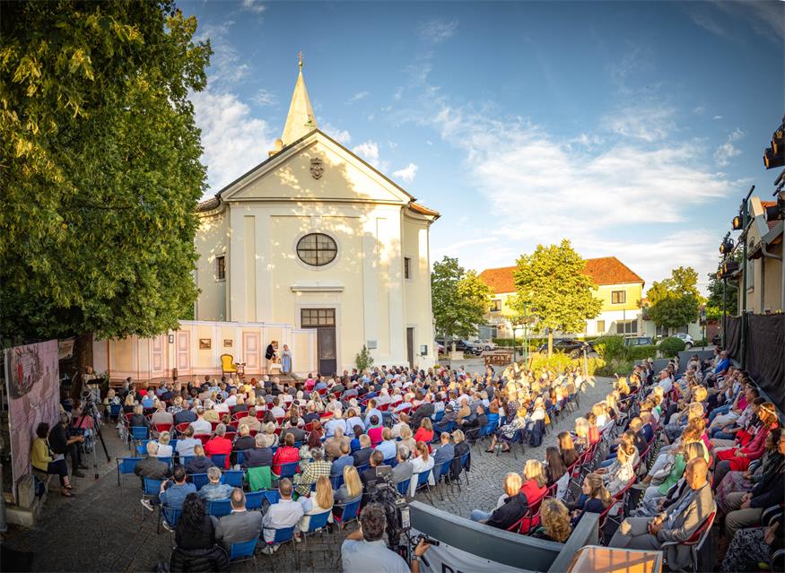 Claudia Priber: Brückenbauerin steuert Kulturbetriebe Burgenland Claudia Priber: Brückenbauerin steuert Kulturbetriebe Burgenland