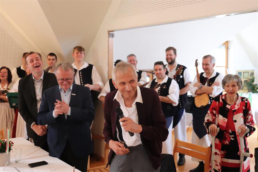 Martin Ivancsics erhält Goldenes Ehrenzeichen des Landes Burgenland Martin Ivancsics erhält Goldenes Ehrenzeichen des Landes Burgenland
