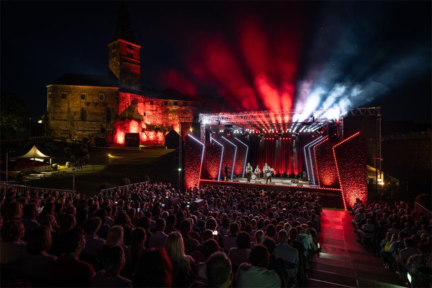 Kultursommer: „Wien küsst Güssing“ Kultursommer: „Wien küsst Güssing“