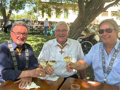 Weinritter beim Patroziniumsfest in Forchtenstein und Kleinfrauenhaid