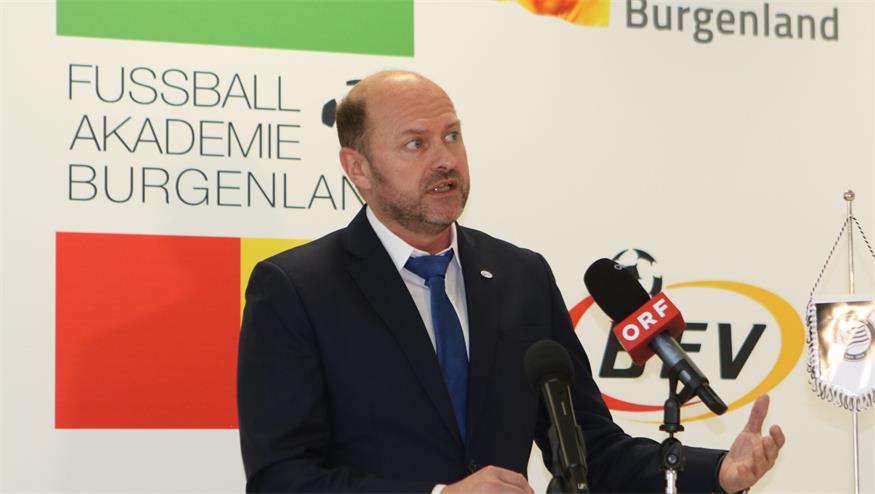 Josef Pröll wird neuer ÖFB-Chef, Aufsichtsrats-Vize aus dem Burgenland Josef Pröll wird neuer ÖFB-Chef, Aufsichtsrats-Vize aus dem Burgenland