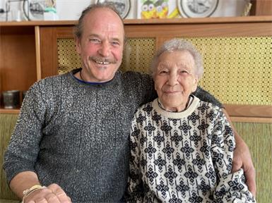 Sepperl Schneckeggerl-Song als Geschenk für 101 Jahre alte Mutti