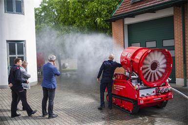 Hightech-Löschroboter für die Neufelder Feuerwehr