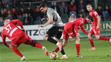 Im Informstadion geht es um die rot-goldene Nummer eins